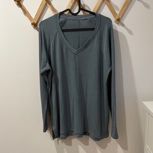 Banana republic women v neck long sleeves M